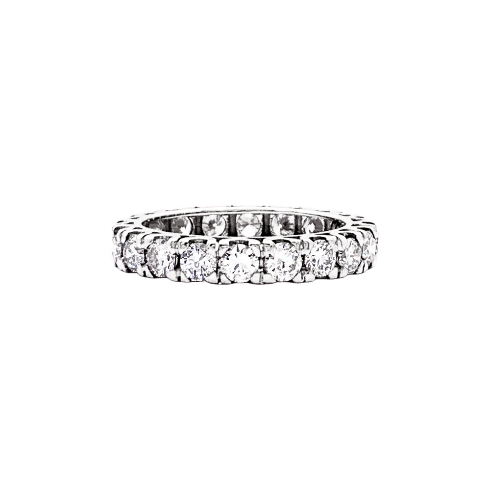 Alliance tour complet, or blanc et diamants.