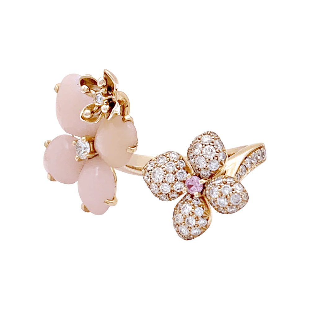 Bague Chaumet, « Hortensia Aube rosée », or rose, diamants, saphir rose et opales roses. - Image 2