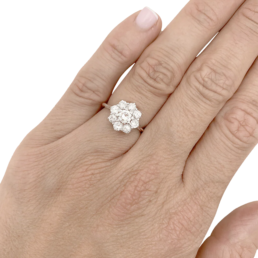 Bague fleur en or blanc et platine sertie de diamants. - Image 6