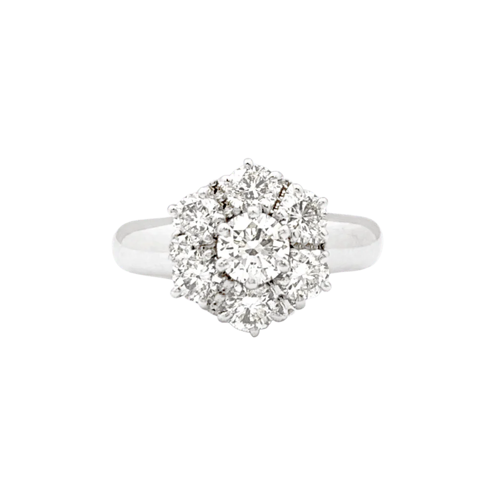 Bague « Fleur », or blanc et diamants.