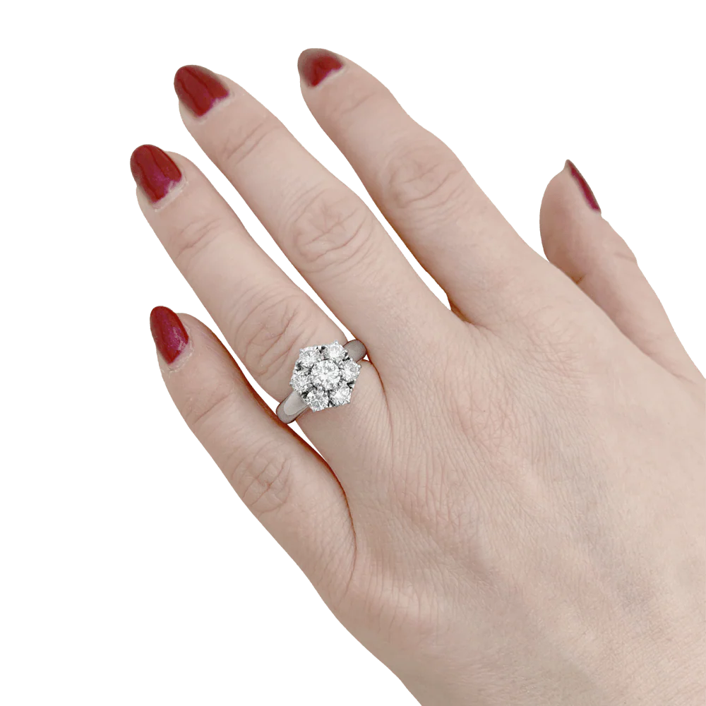 Bague « Fleur », or blanc et diamants. - Image 5