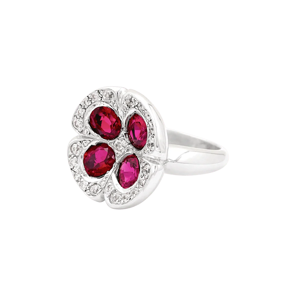 Bague "Fleur", or blanc, rubis synthétiques et diamants. - Image 3