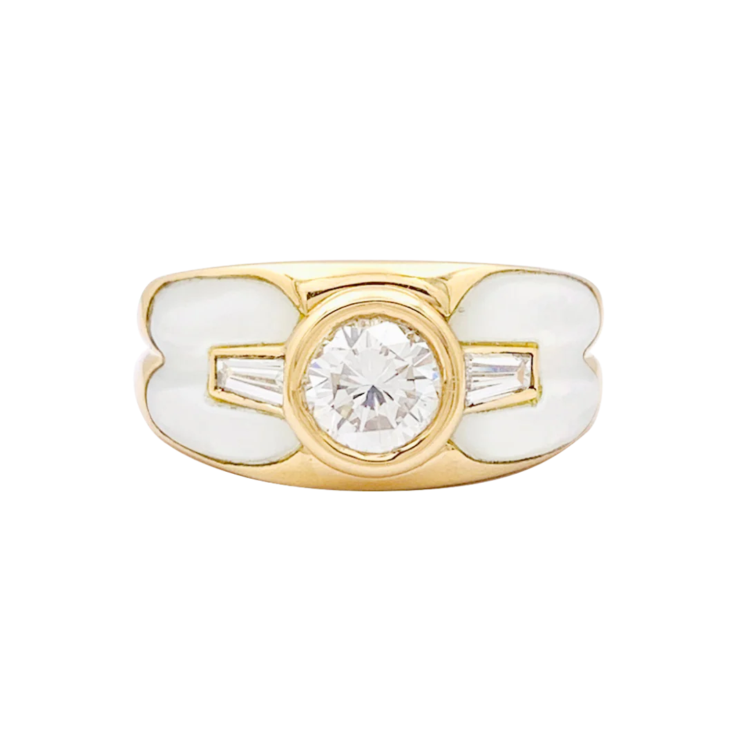 Bague Mauboussin "Nadia" or jaune, diamant, nacre.