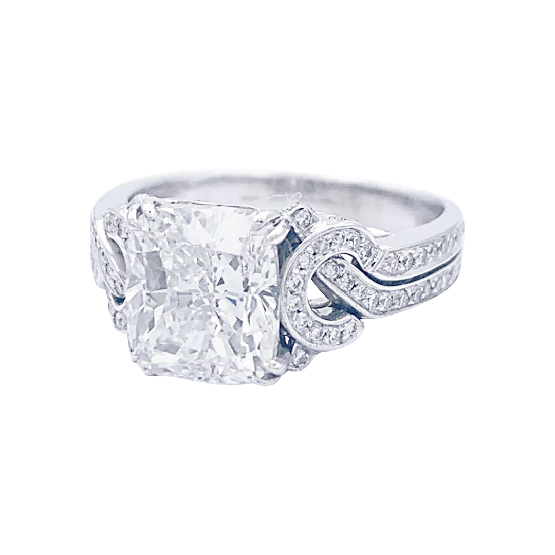 Bague Mauboussin, "Subtil Message", or blanc, diamant coussin.