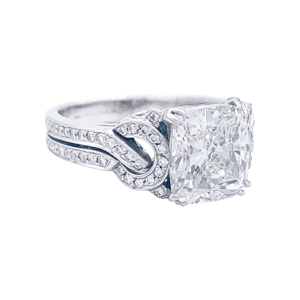 Bague Mauboussin, "Subtil Message", or blanc, diamant coussin. - Image 3