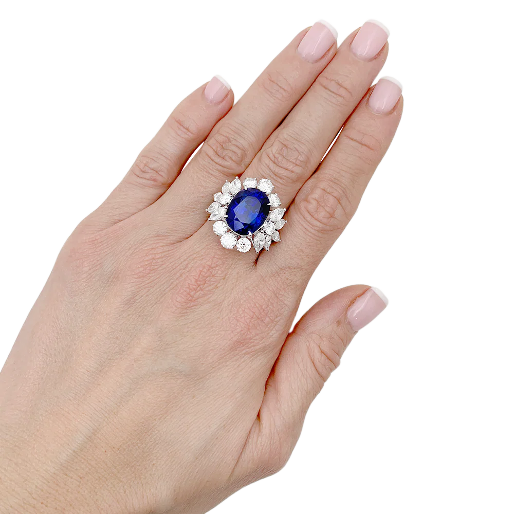 Bague or blanc, diamants, saphir. - Image 7