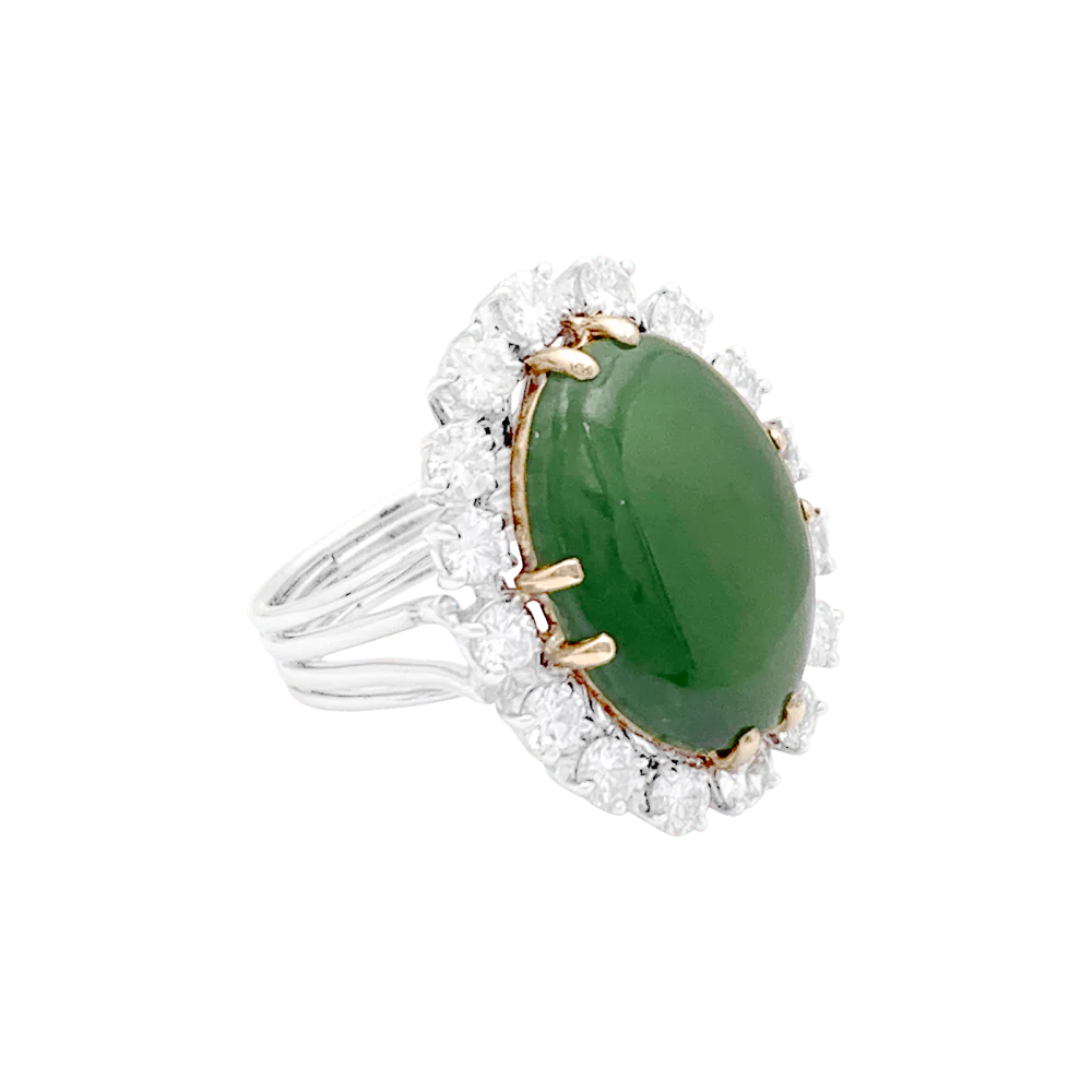Bague or blanc, jade néphrite et diamants. - Image 2