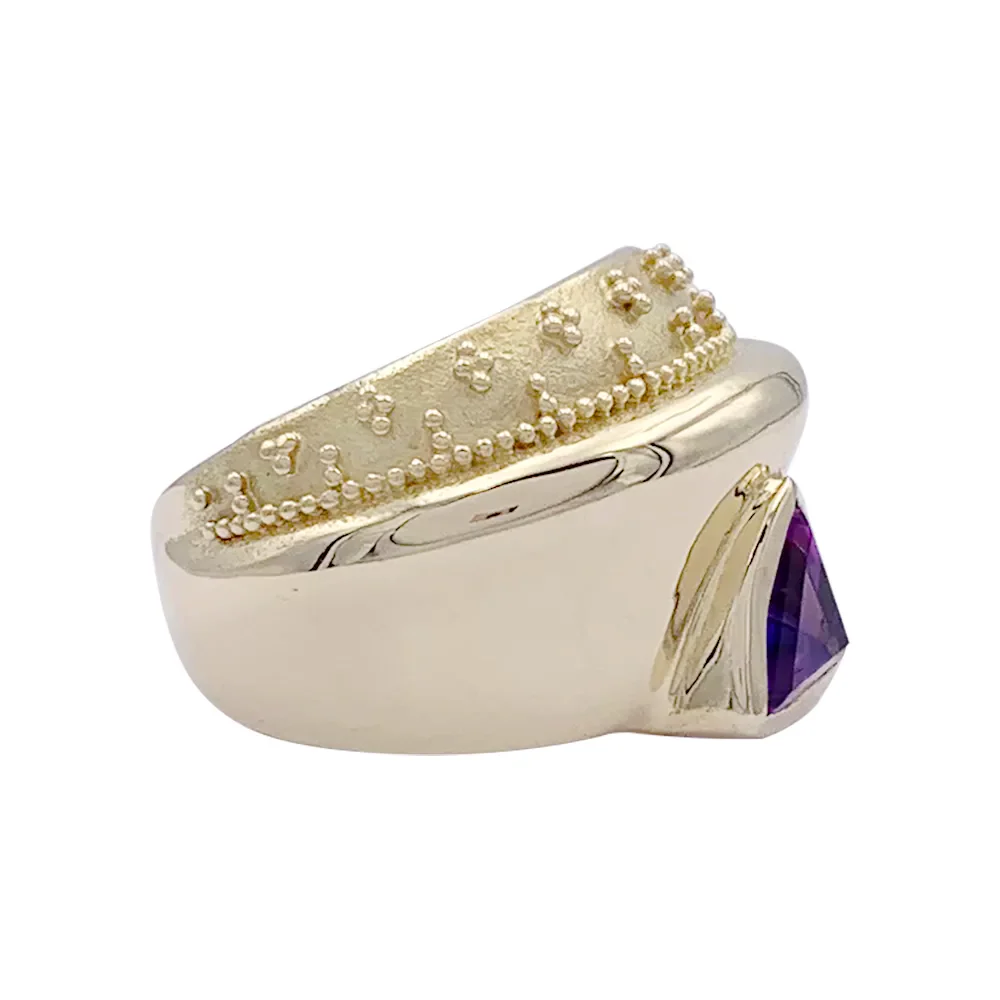 Bague or jaune, améthyste. - Image 4