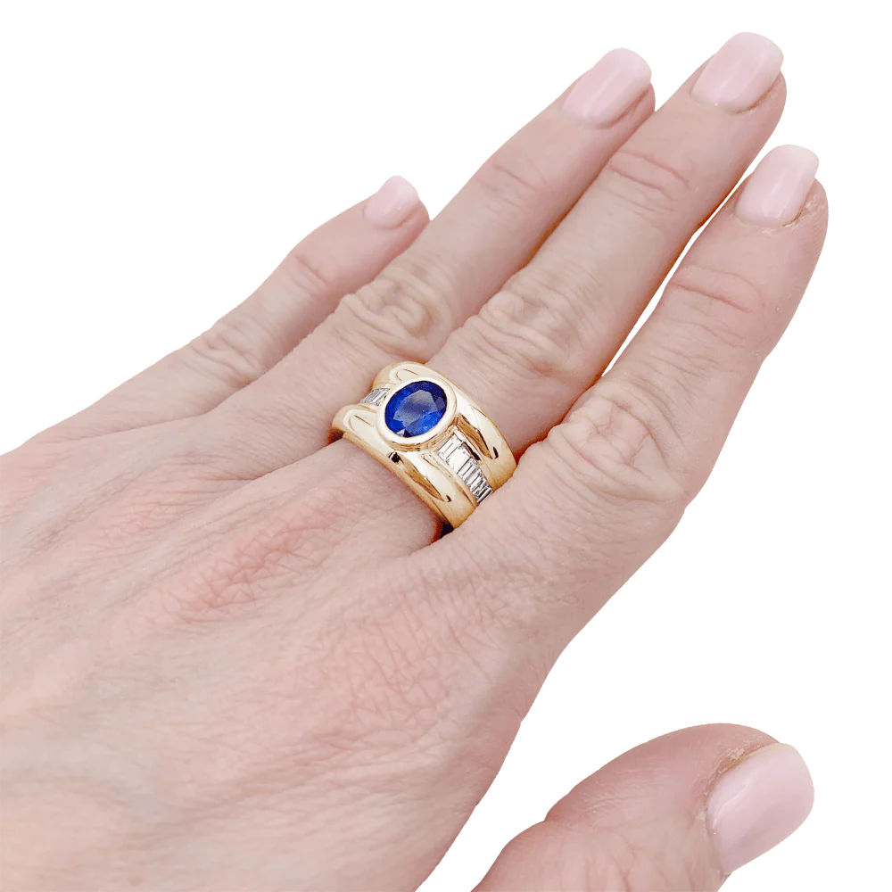 Bague or jaune, saphir et diamants. - Image 5