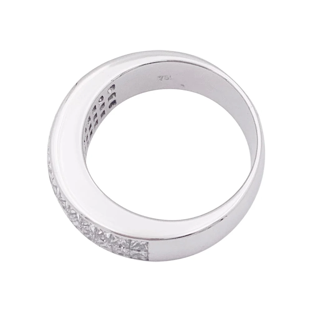 Bague pavage or blanc, diamants princesse. - Image 3