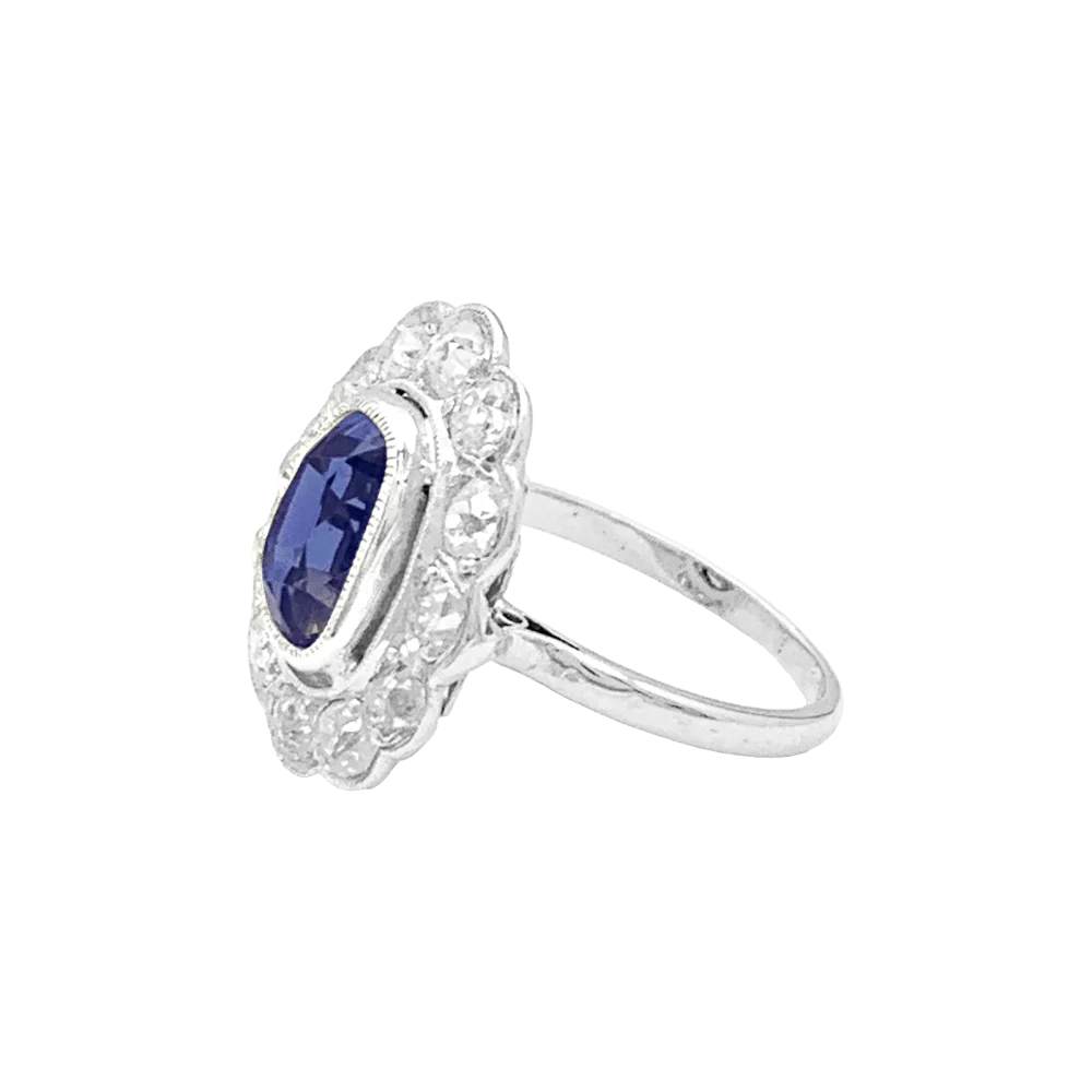 Bague pompadour platine, saphir et diamants. - Image 3