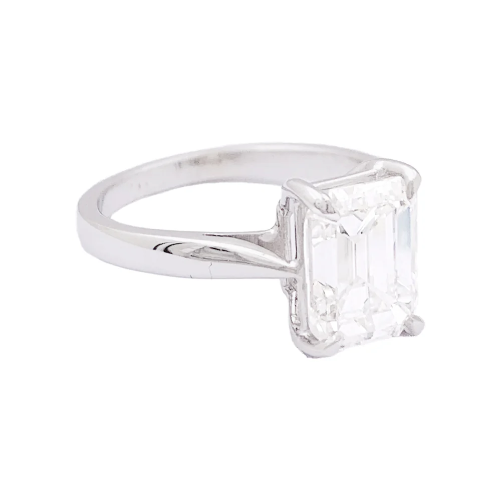 Bague taille émeraude, or blanc. - Image 4