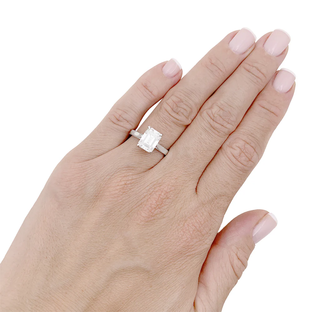 Bague taille émeraude, or blanc. - Image 7