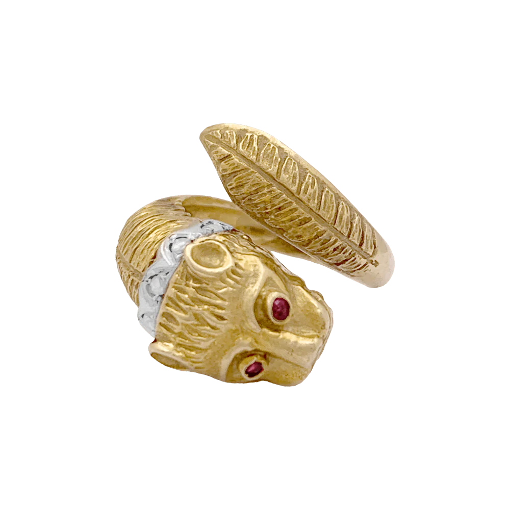 Bague Zolotas, « Tête de Lion » deux ors, diamants et rubis. - Image 2