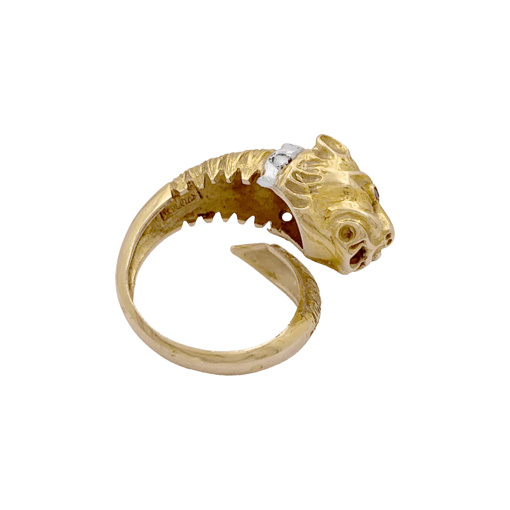 Bague Zolotas, « Tête de Lion » deux ors, diamants et rubis. - Image 4