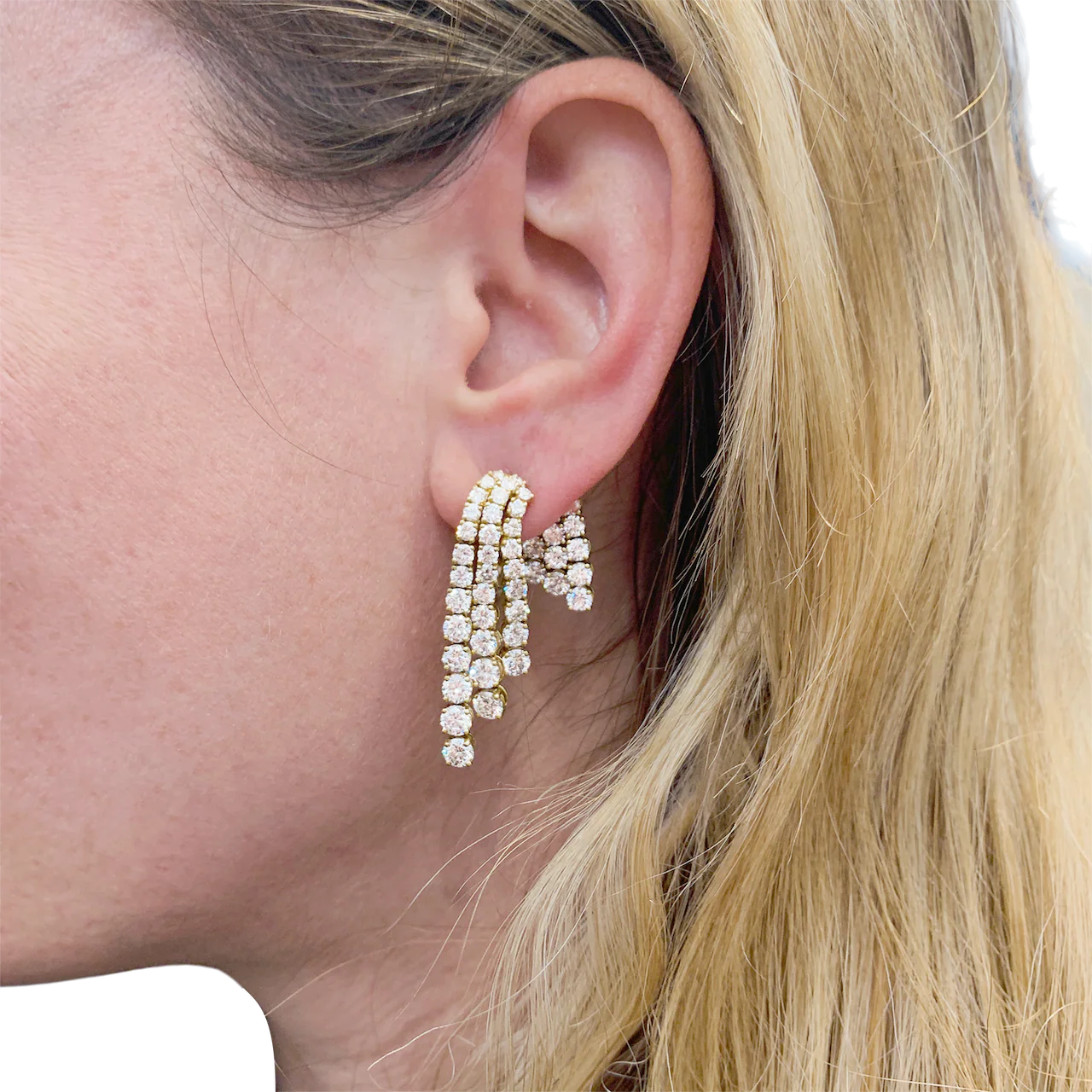 Boucle d'oreilles "Cascade", or jaune, diamants. - Image 5