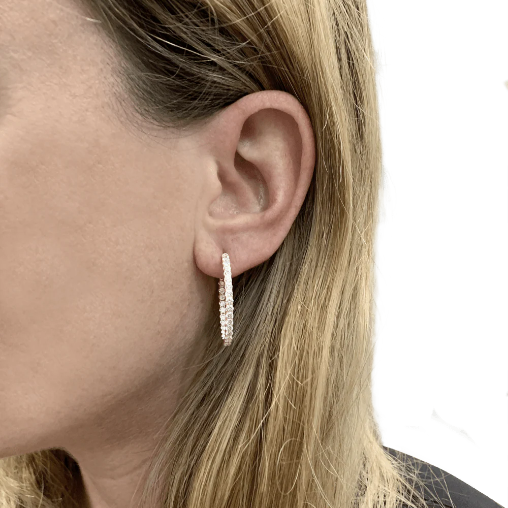 Boucles d'oreilles créoles, or rose et diamants. - Image 8