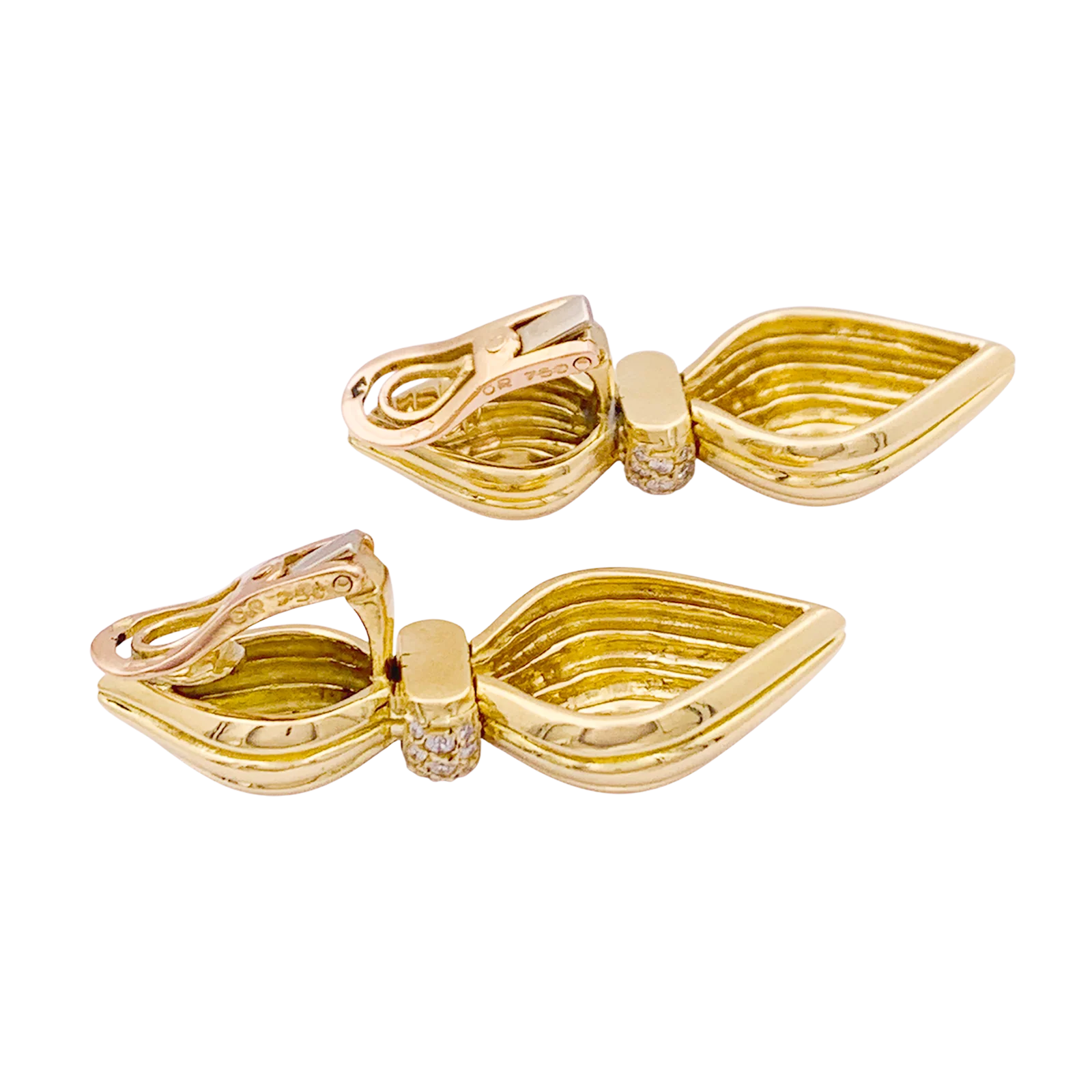 Boucles d'oreilles O.J. PERRIN, or jaune, diamants. - Image 4