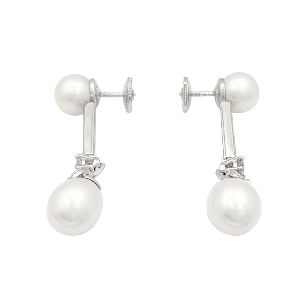 Boucles d'oreilles perles, diamants, platine, or blanc. - Image 2
