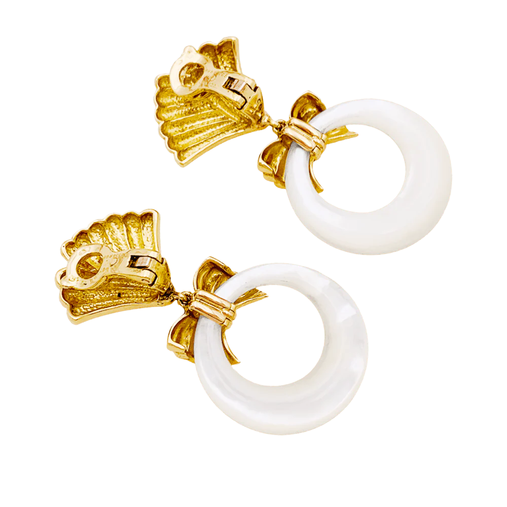 Boucles d'oreilles transformables Van Cleef & Arpels, or jaune, pierres de couleur. - Image 8