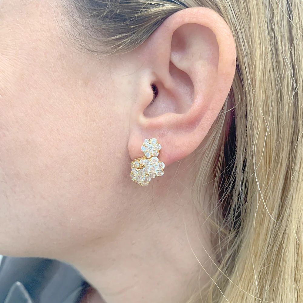 Boucles d'oreilles Van Cleef & Arpels "Snowflake" or jaune, diamants. - Image 8
