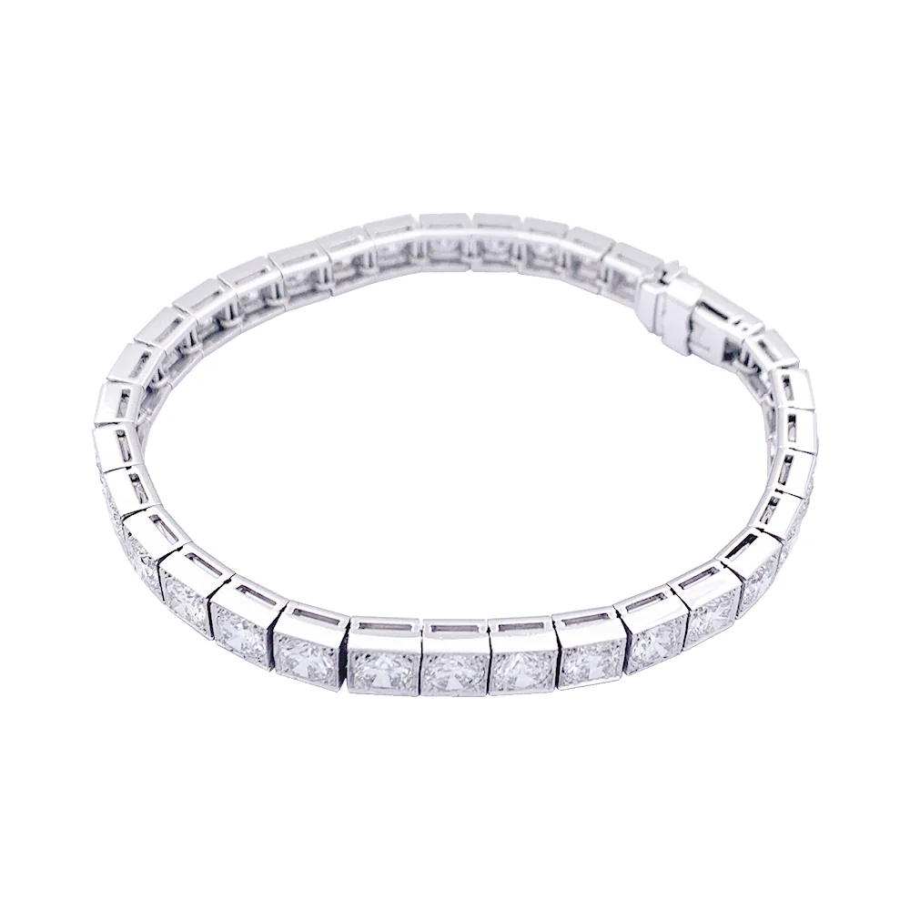 Bracelet ligne or blanc, platine, diamants. - Image 4
