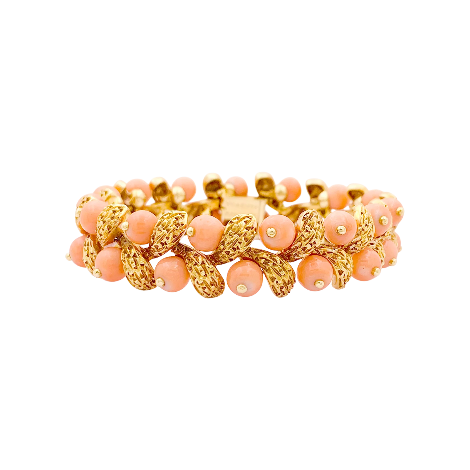 Bracelet Van Cleef & Arpels, “Gui”, or jaune, corail peau d’ange.