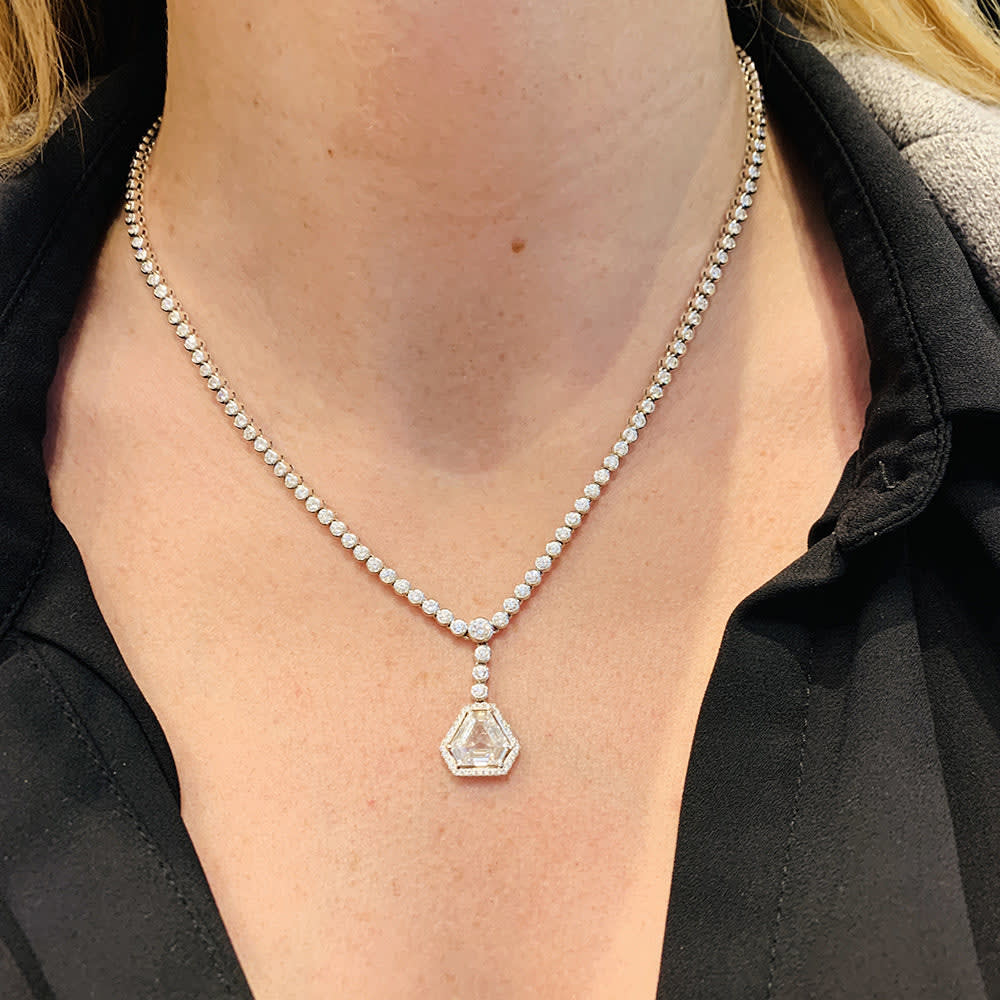 Collier cravate diamants. - Image 10