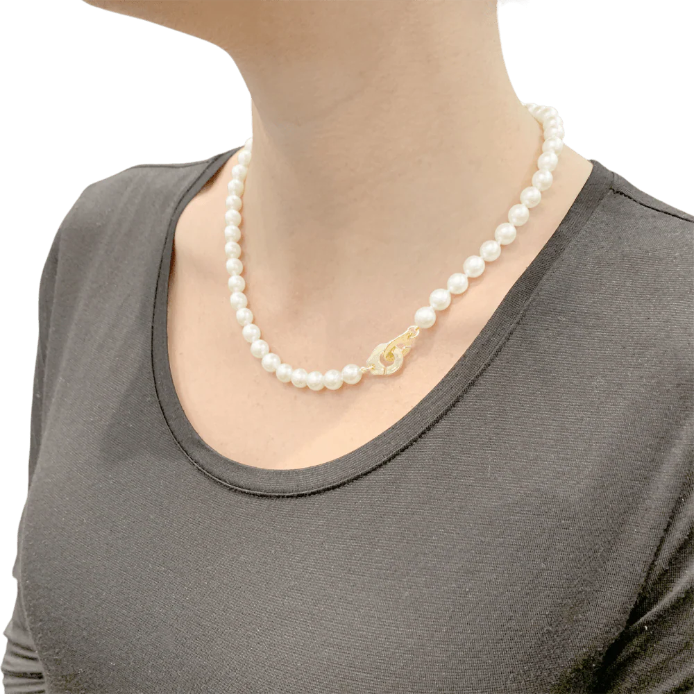 Collier de perles Dinh Van, "Menottes R12", en or jaune. - Image 6