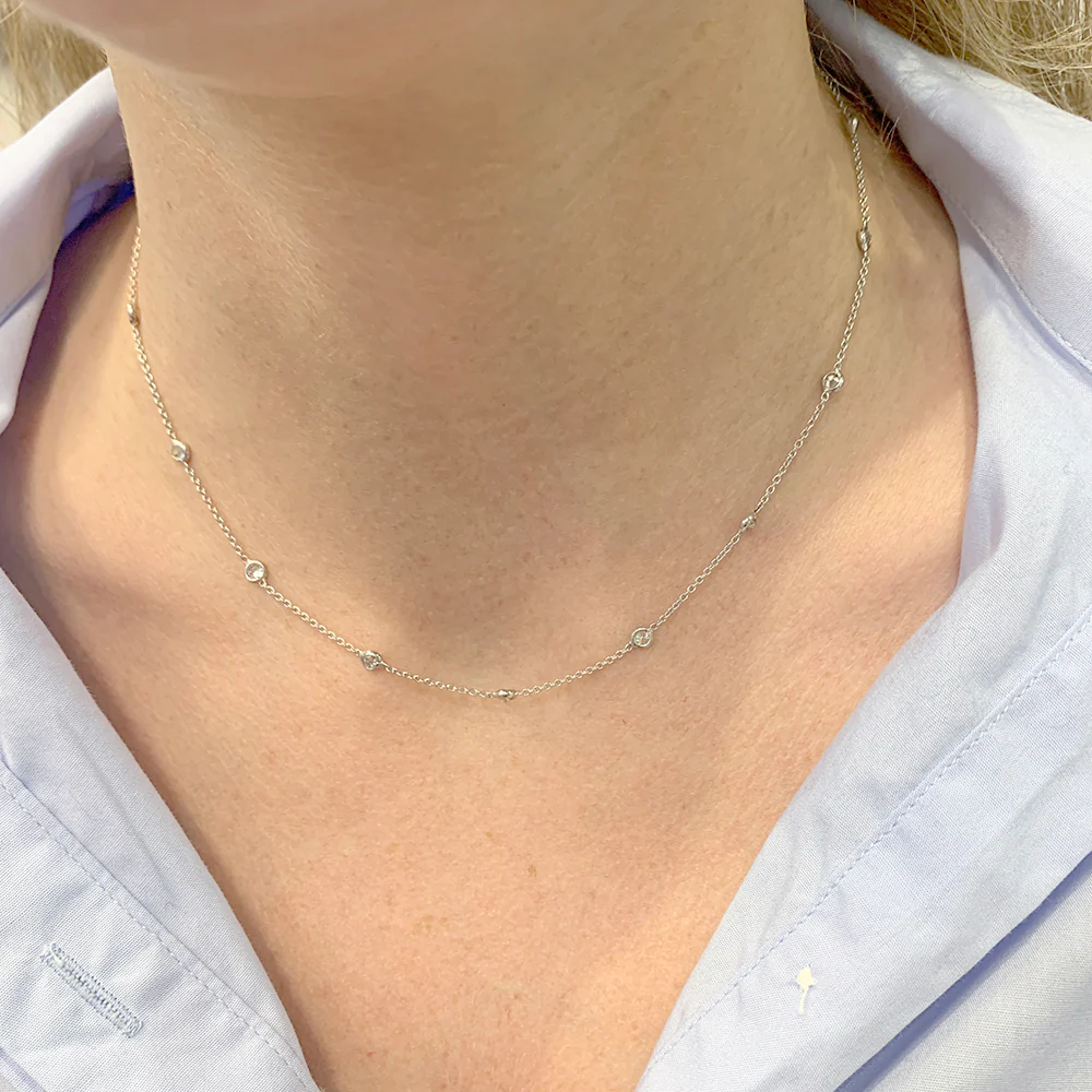Collier gouttière en or blanc, diamants. - Image 6