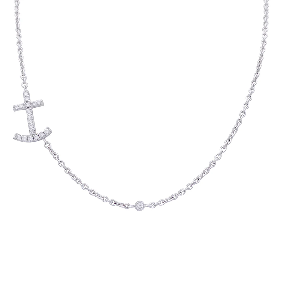 Collier or blanc et diamants. - Image 2