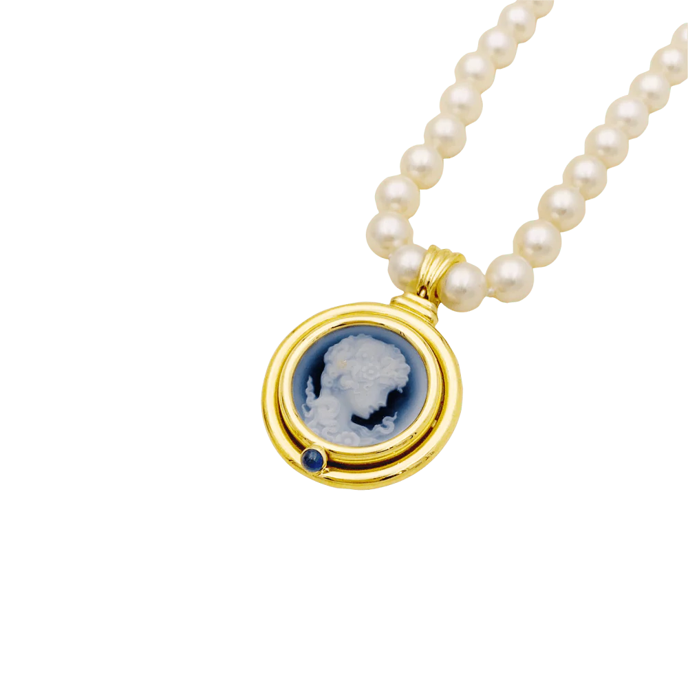 Collier or jaune, perles de culture, camée onyx. - Image 4