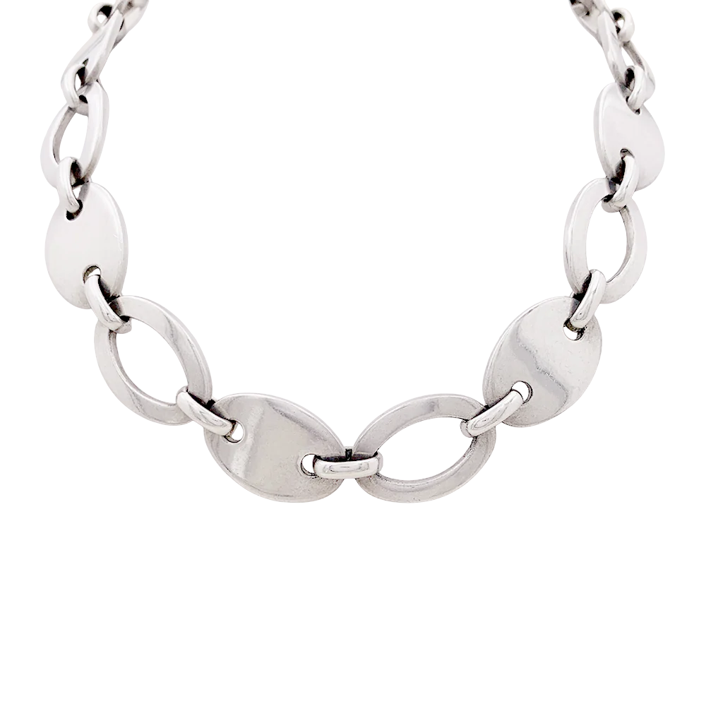 Collier Tiffany & Co. argent.
