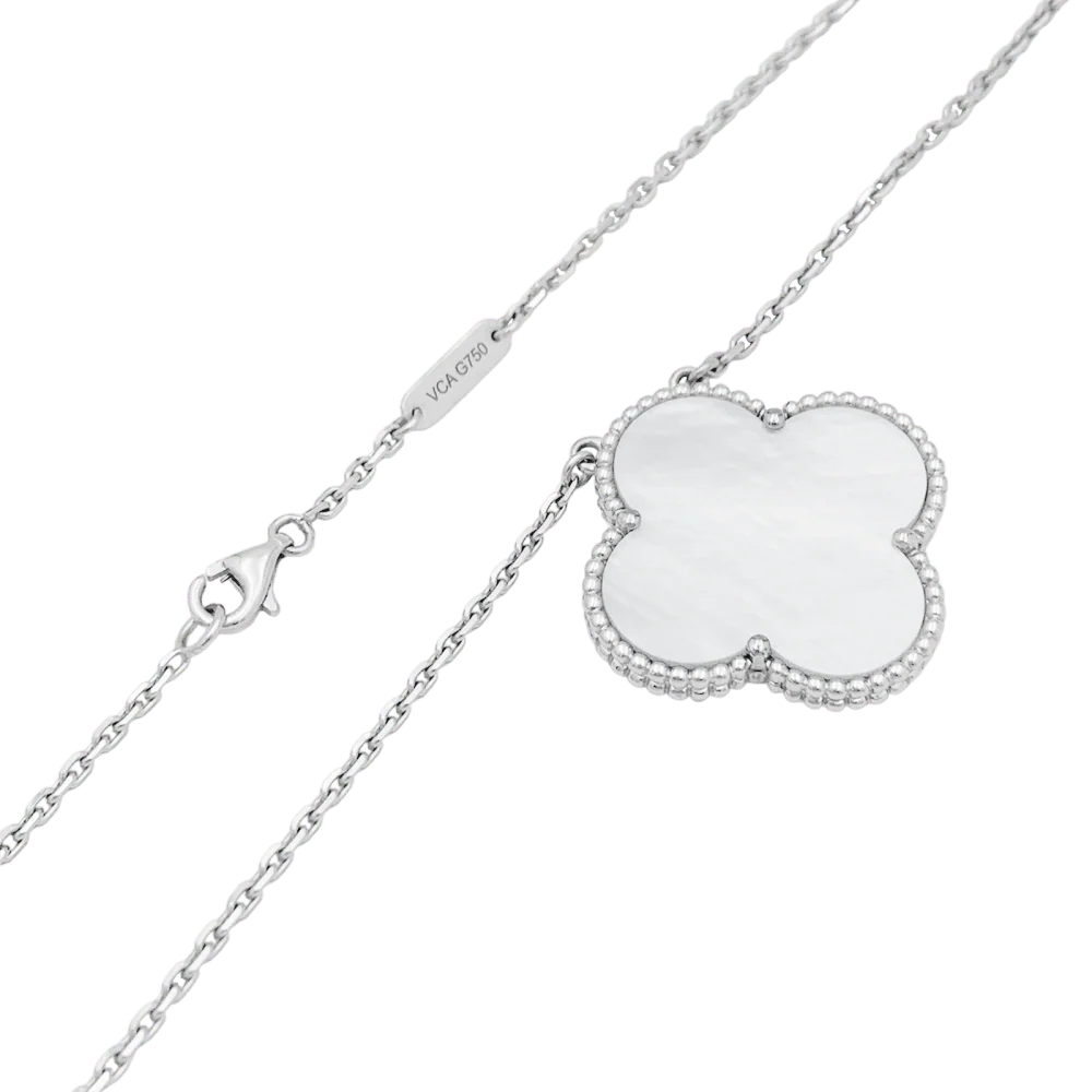 Collier Van Cleef & Arpels, "Magic Alhambra", or blanc, nacre. - Image 3