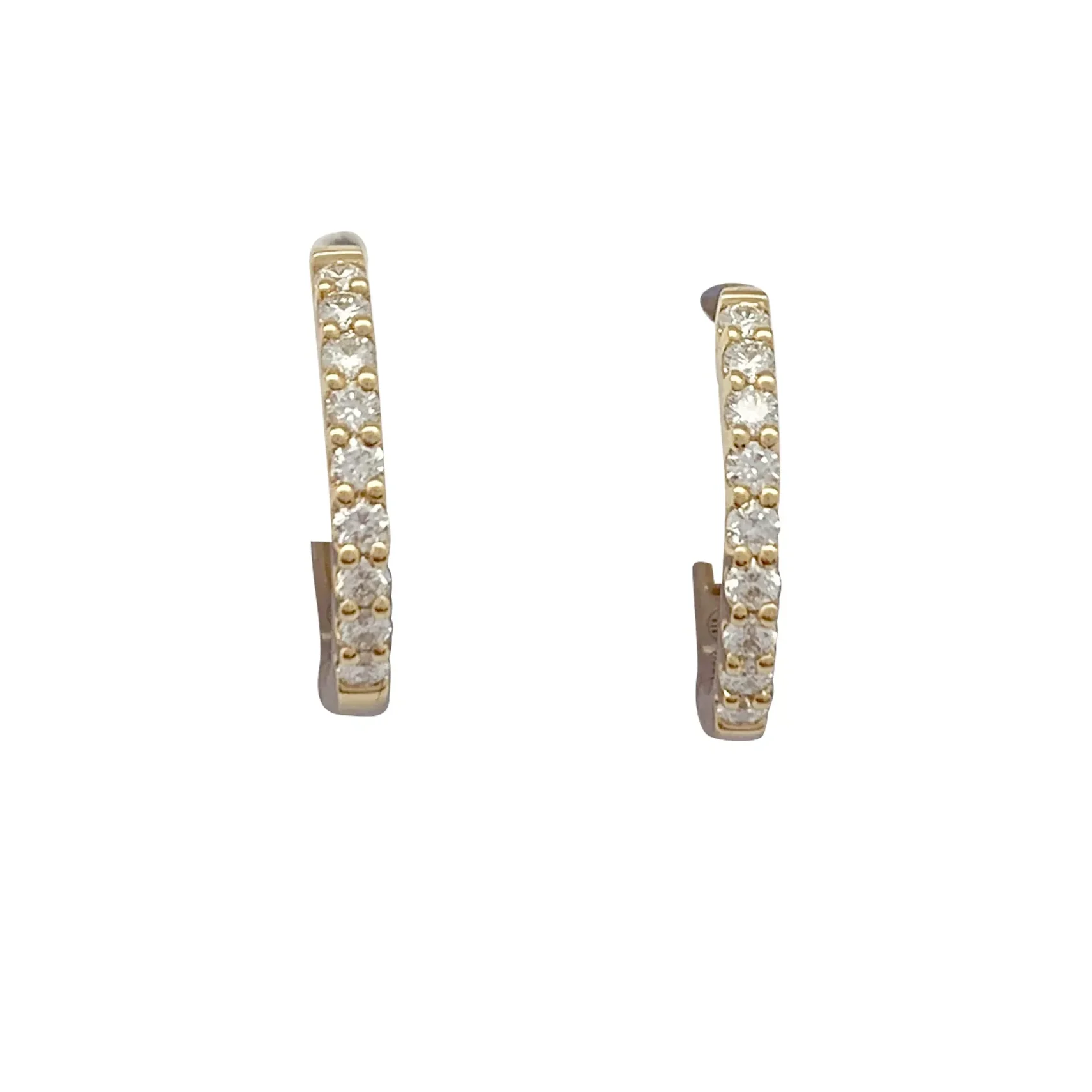 Paire de petites créoles en or jaune, diamants. - Image 3