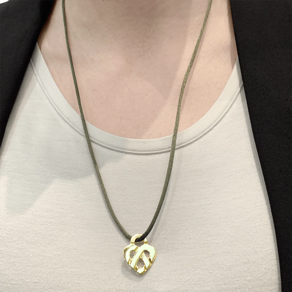 Pendentif Poiray, "Coeur Entrelacé", or jaune. - Image 4