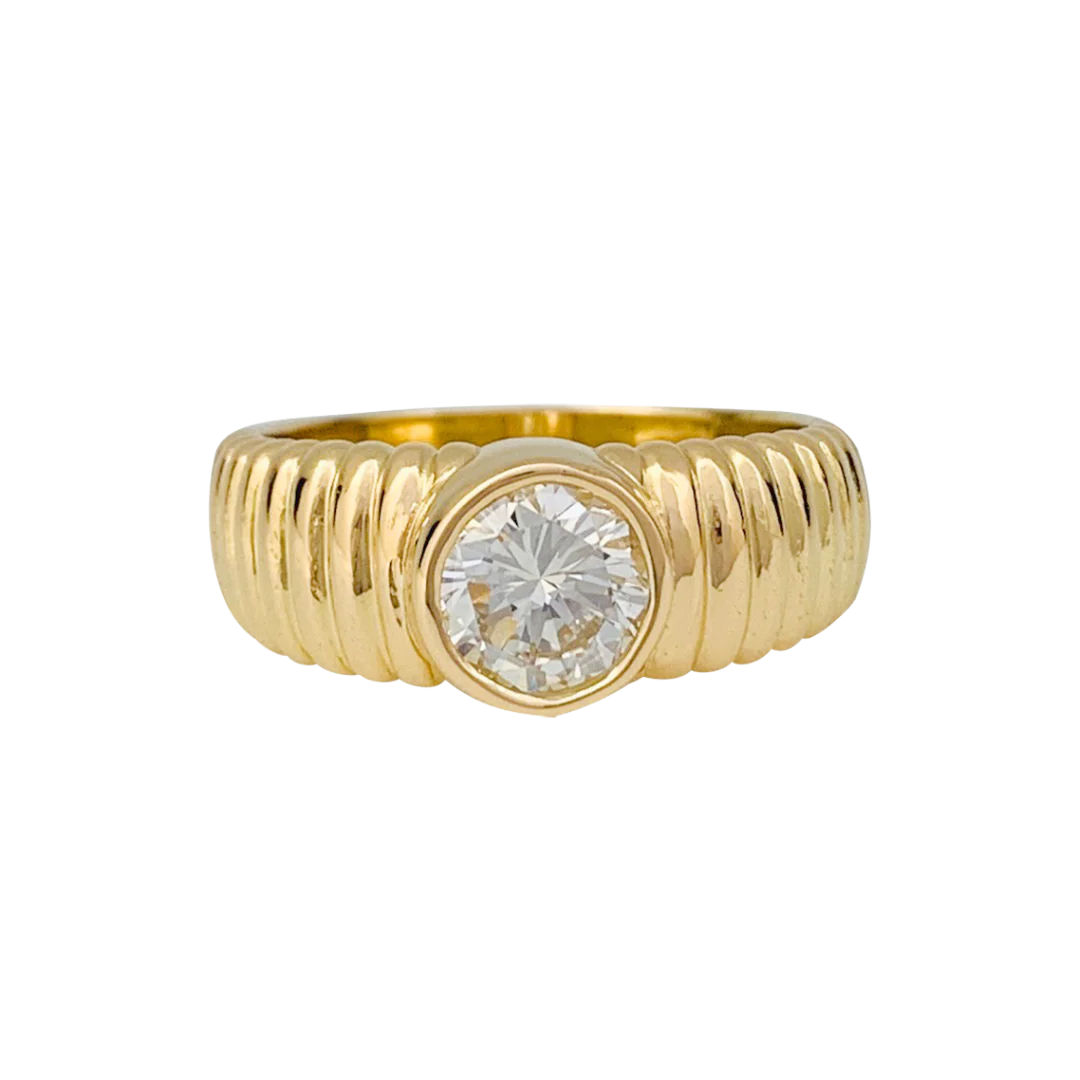 Bague diamant 1,01 carat en or jaune.