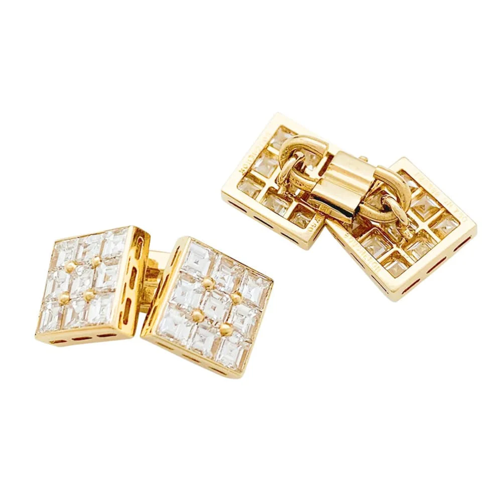 Paire de boutons de manchette Boucheron, en or jaune et diamants. - Image 4